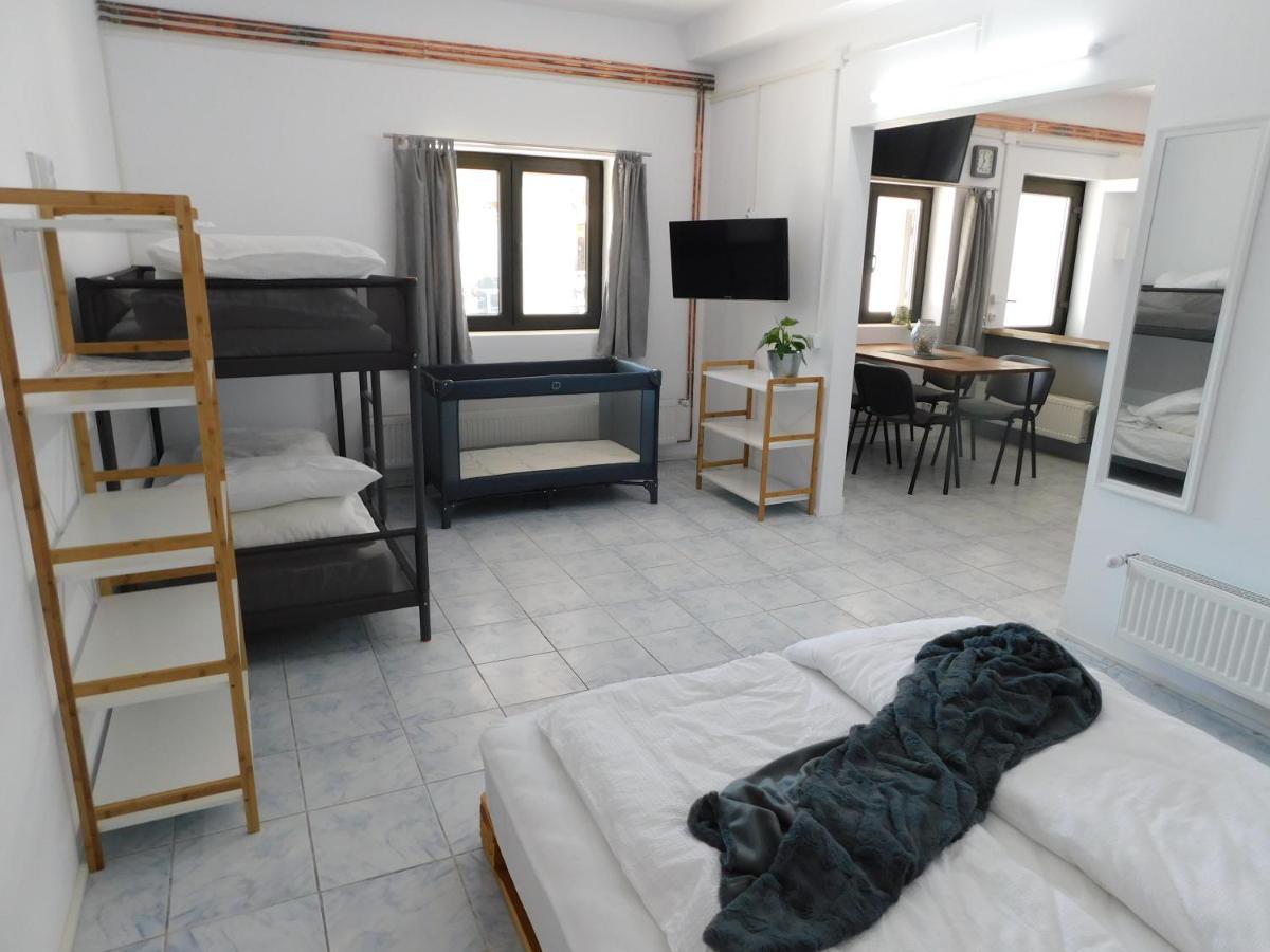 Mountain Vista Suites Zarnesti Luaran gambar