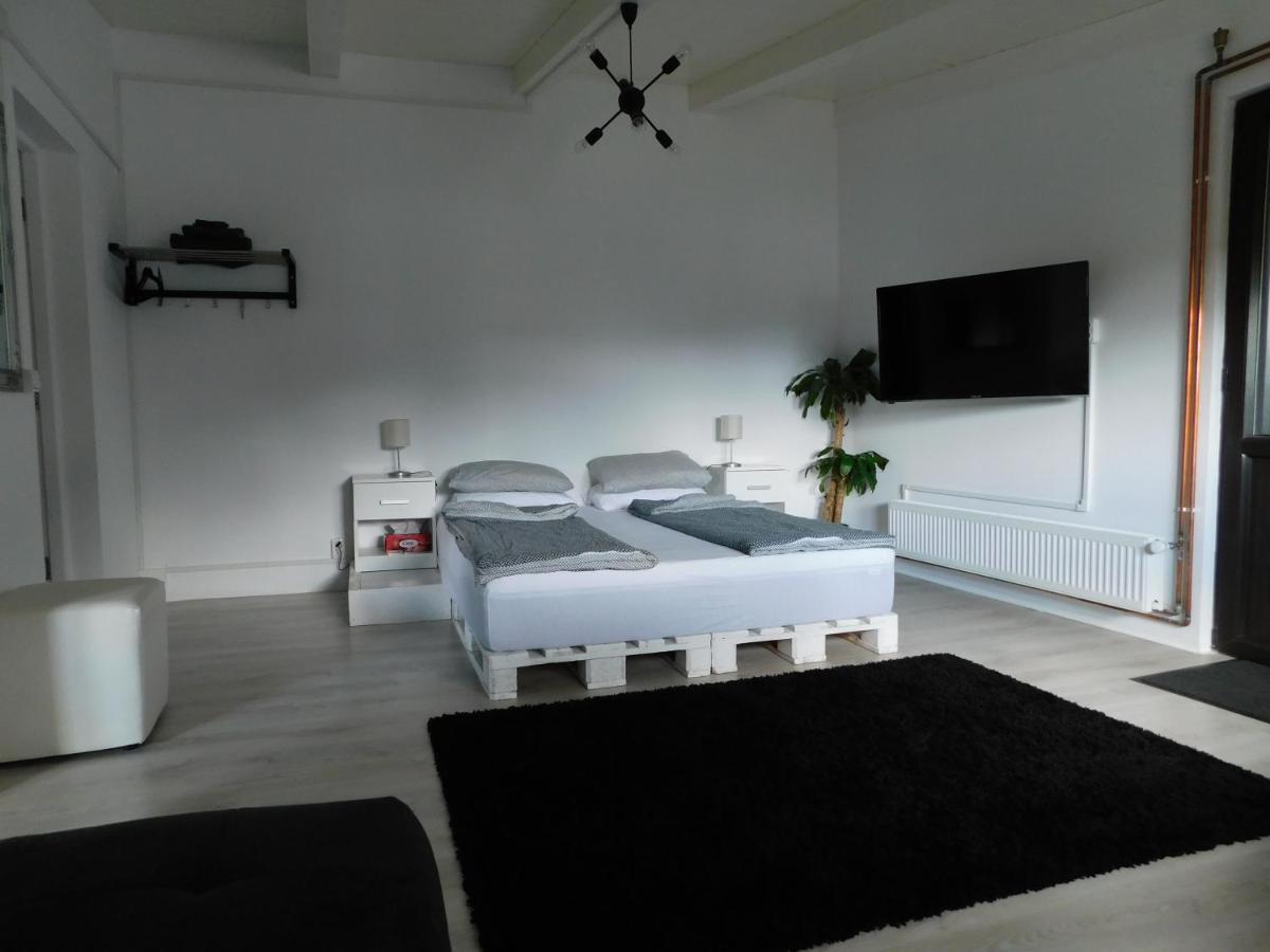 Mountain Vista Suites Zarnesti Luaran gambar